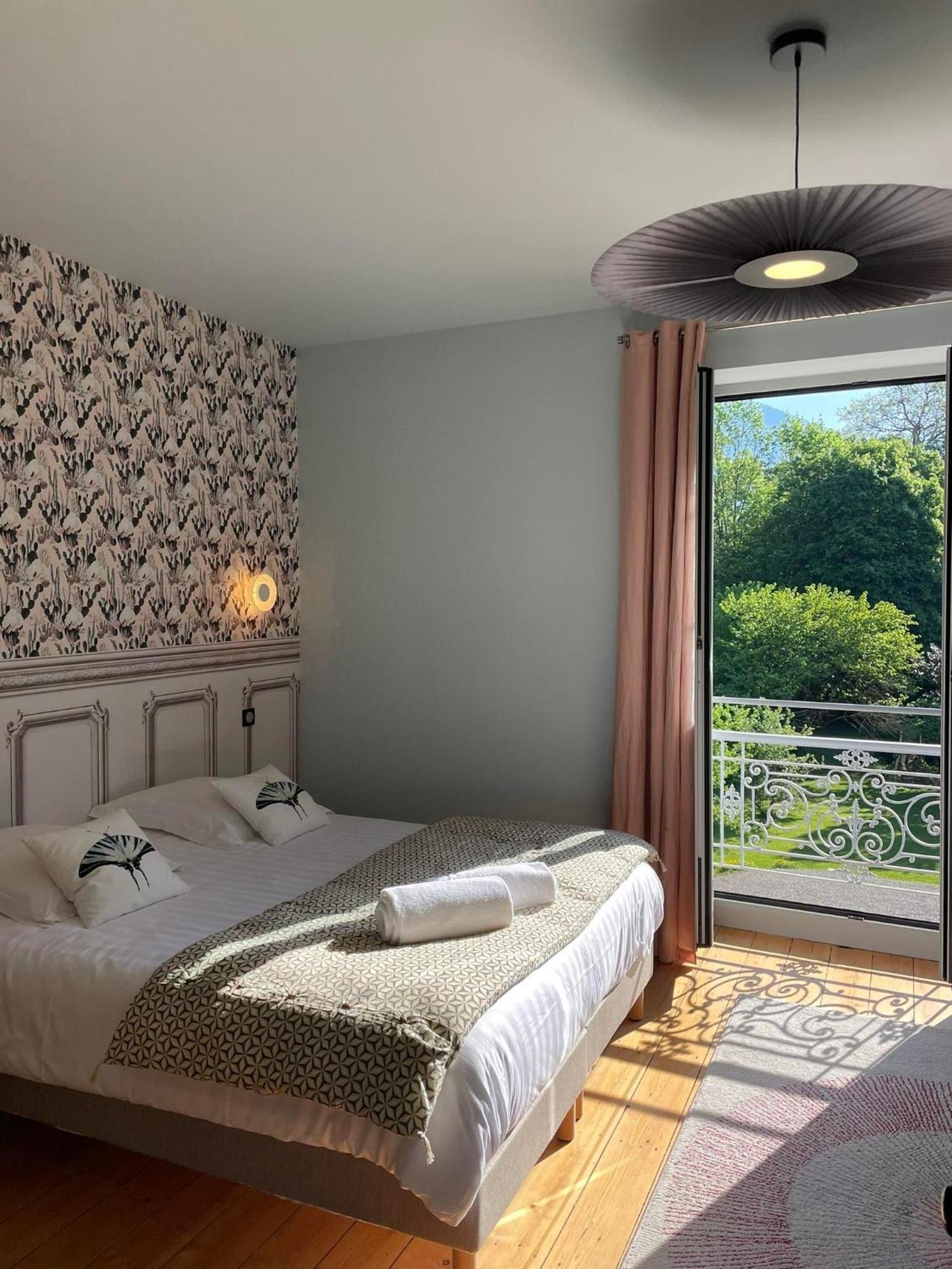 Domaine Clairfontaine Noyarey - Suites Junior Exterior photo