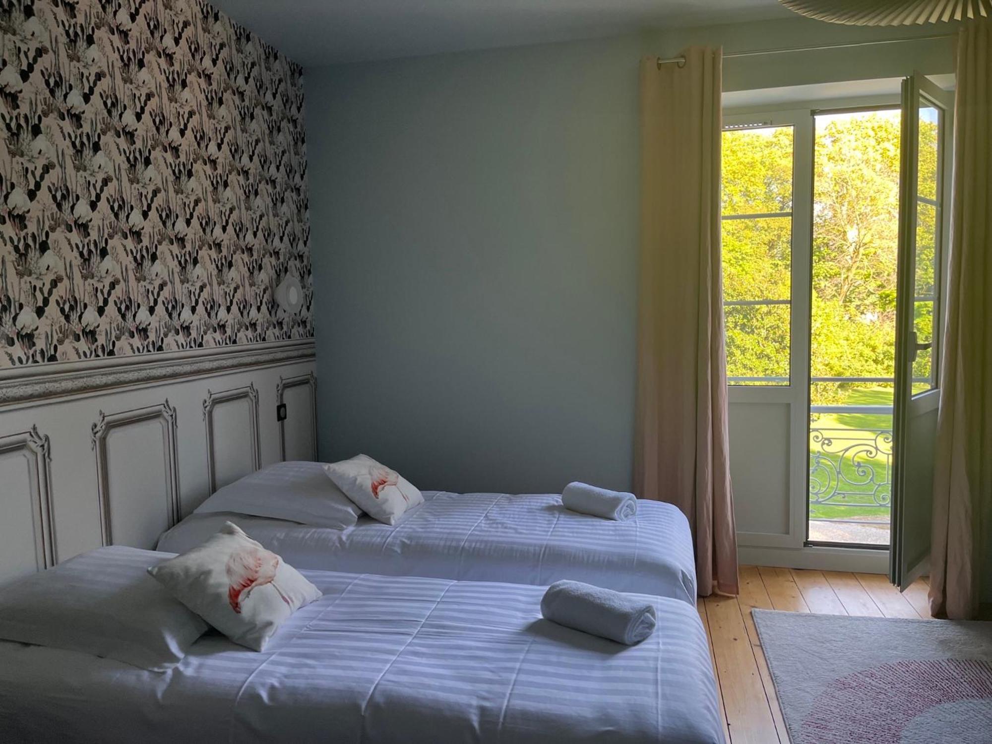 Domaine Clairfontaine Noyarey - Suites Junior Exterior photo