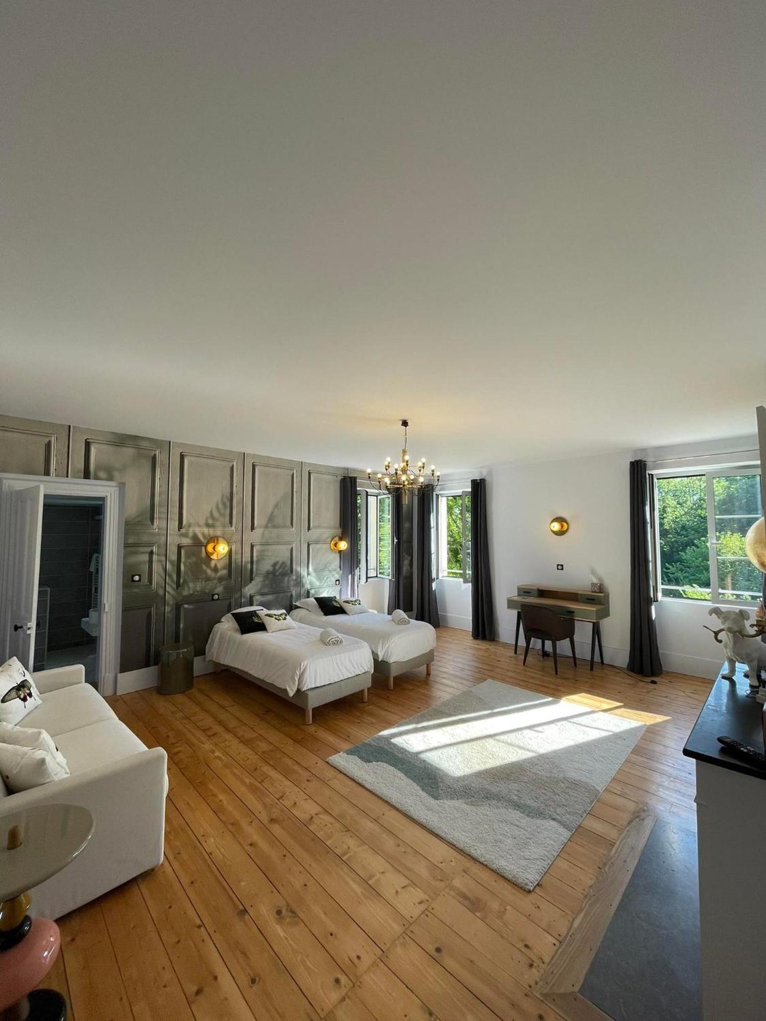 Domaine Clairfontaine Noyarey - Suites Junior Exterior photo